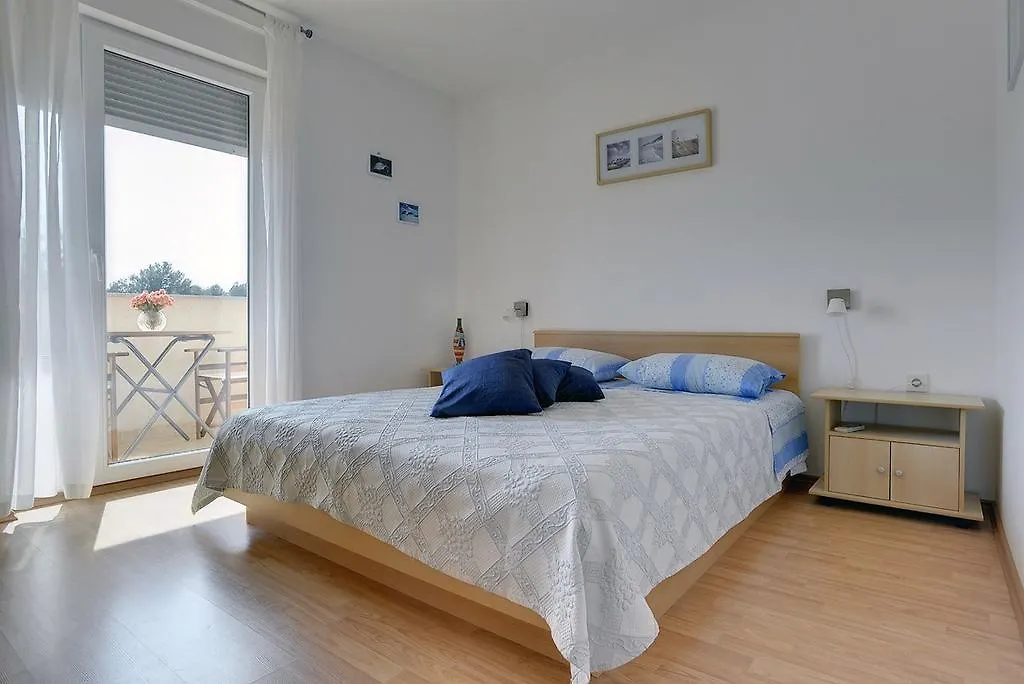 Apartment Frlan Liznjan