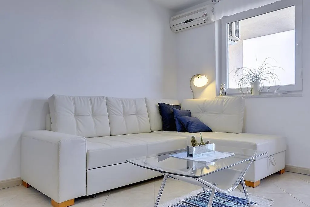 Apartment Frlan Liznjan