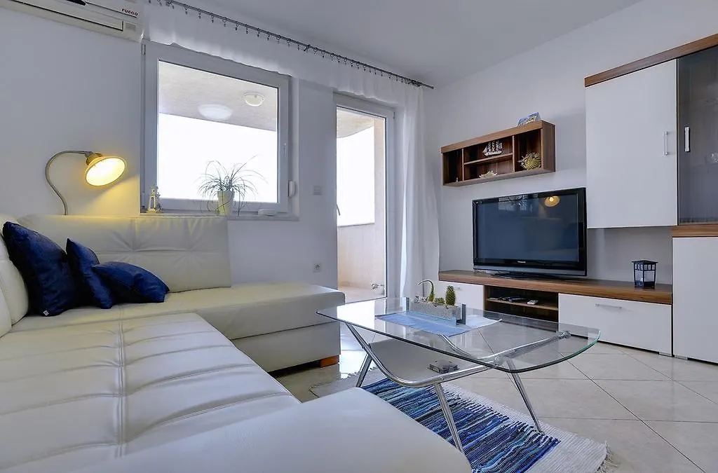 Apartment Frlan Liznjan